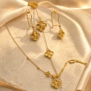 ست طلا ۱۸ عیار زنانه طرح ونکلیف تراش خورشیدی (کد ۱۰۷۵)